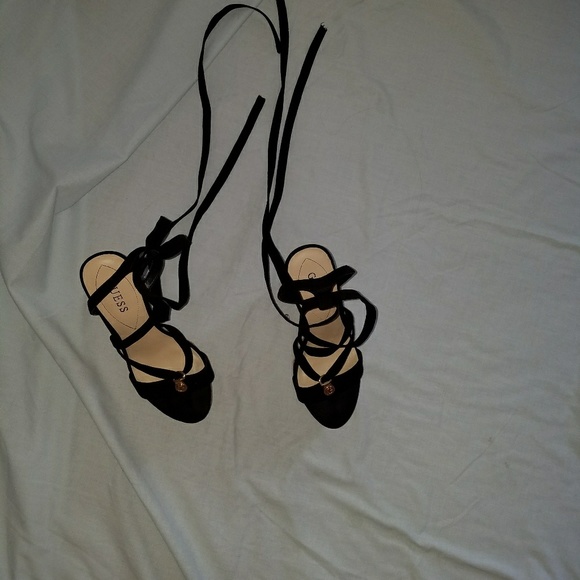 Shoes - Picture 2 of 4